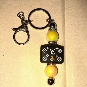 🆕 Fashion Designer Black and Yellow Bag Charm Keyring